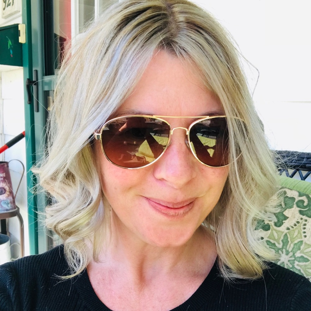 Meet your Posher, Sharna